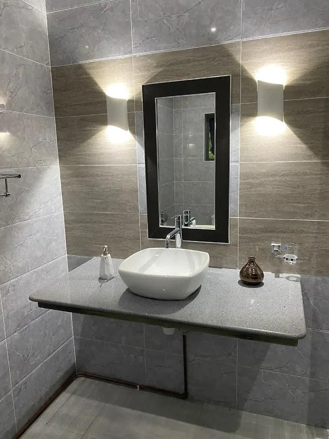 Jasmine Stay Self-Catering Apartments Виктория