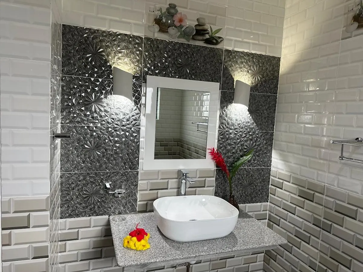 Jasmine Stay Self-Catering Apartments Виктория